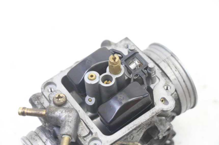 photo de CARBURETOR APRILIA SCARABEO GT TOURING 125 (1999 - 2005) - Distinctive features