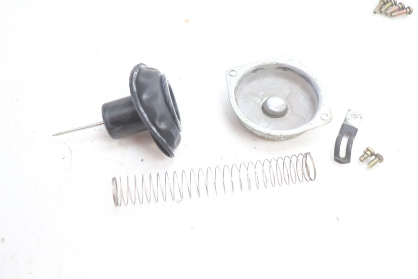 photo de CARBURETOR FYM SCOOTERONE 125 (2006 - 2008) - Distinctive features