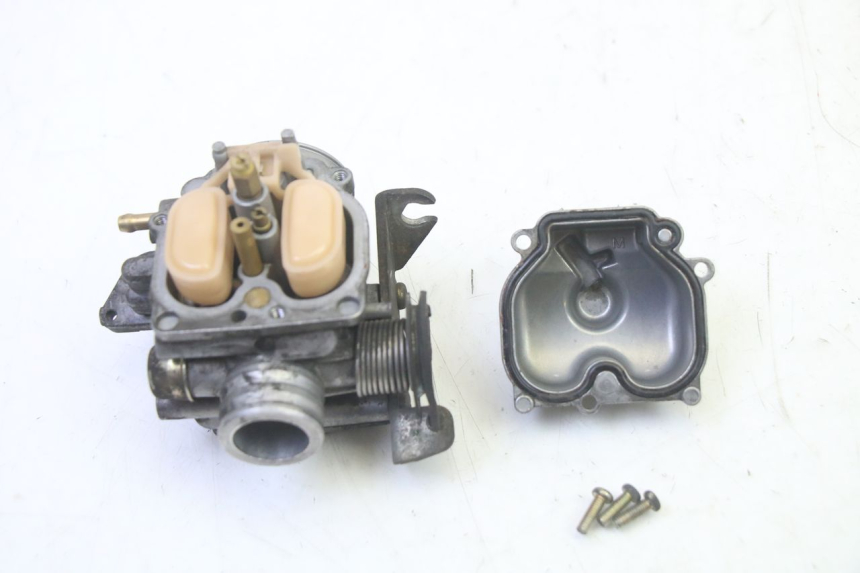 photo de CARBURETOR HONDA SCV LEAD 100 (2003 - 2007) - Checked used part