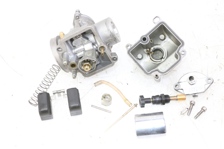 photo de CARBURETOR DERBI SENDA SM DRD 50 (2008 - 2013) - Focus on structure