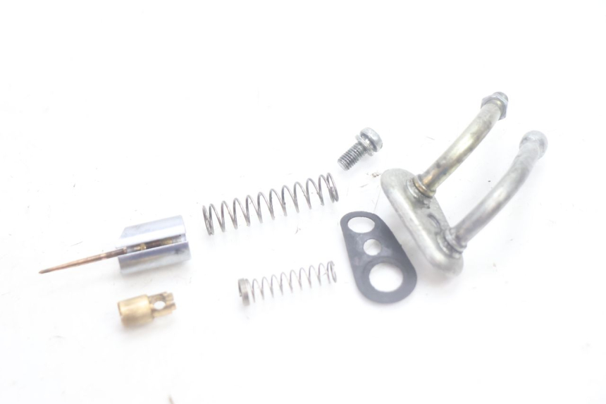 photo de CARBURETOR YAMAHA SLIDER 50 (1999 - 2004) - Additional view of the item