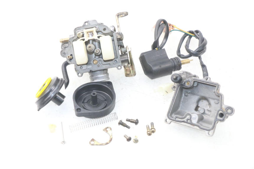 photo de CARBURETOR FYM STRADA 50 (2007 - 2014) - Detailed visual inspection