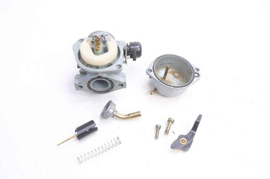photo de CARBURETOR YAMASAKI STREET 50 (2013 - 2018) - Surface and material condition