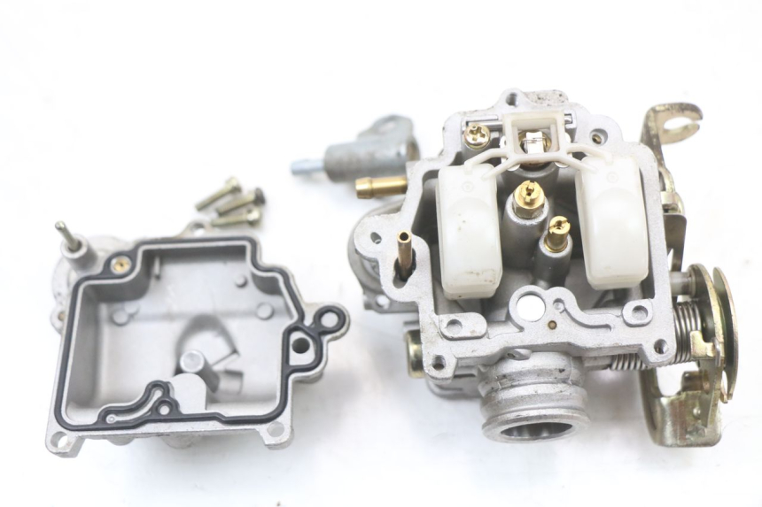photo de CARBURETOR JM MOTORS SUNNY 50 (2017 - 2020) - Surface and material condition