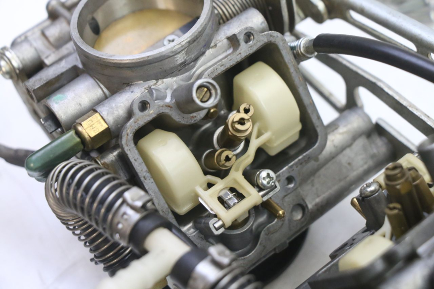 photo de CARBURETOR KTM SUPERENDURO R 950 (2005 - 2009) - Distinctive features