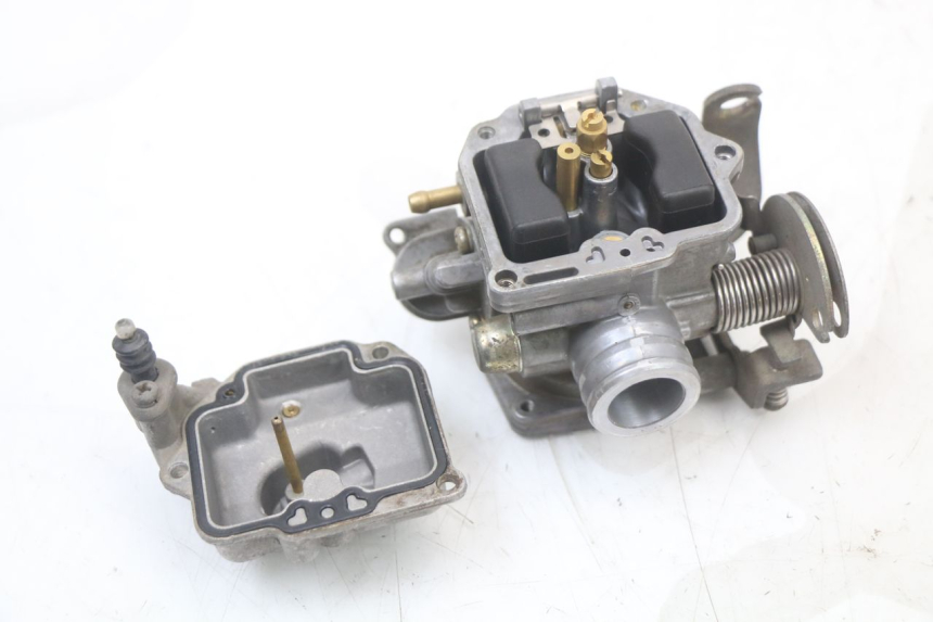 photo de CARBURETOR SYM ORBIT III 3 4T 50 (2018 - 2021) - Surface and material condition