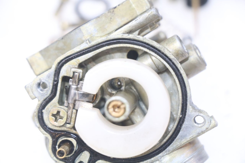 photo de CARBURETOR PEUGEOT TKR TREKKER FURIOUS 50 (2005 - 2014) - Additional view of the item
