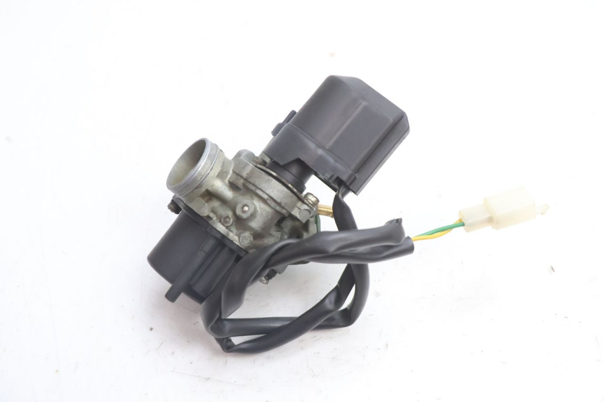 photo de CARBURETOR PEUGEOT TKR TREKKER FURIOUS 50 (2005 - 2014) - Technical close-up