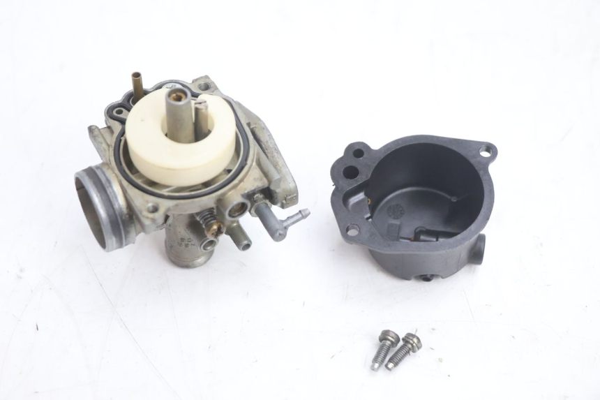 photo de CARBURETOR PEUGEOT TKR TREKKER FURIOUS 50 (2005 - 2014) - Checked used part