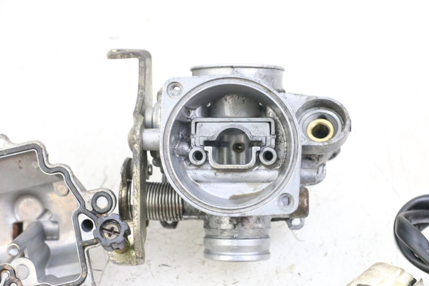 photo de CARBURETOR BAOTIAN TRAVEL SPIRIT 50 (2010 - 2012) - Additional view of the item