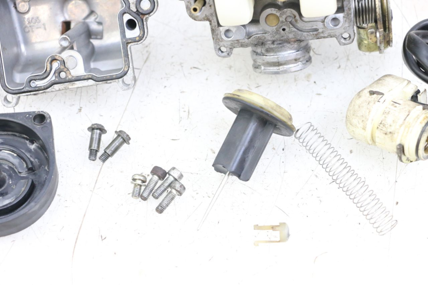 photo de CARBURETOR BAOTIAN TRAVEL SPIRIT 50 (2010 - 2012) - High-resolution close-up