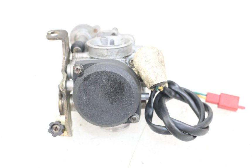 photo de CARBURETOR BAOTIAN TRAVEL SPIRIT 50 (2010 - 2012) - Fixing points details