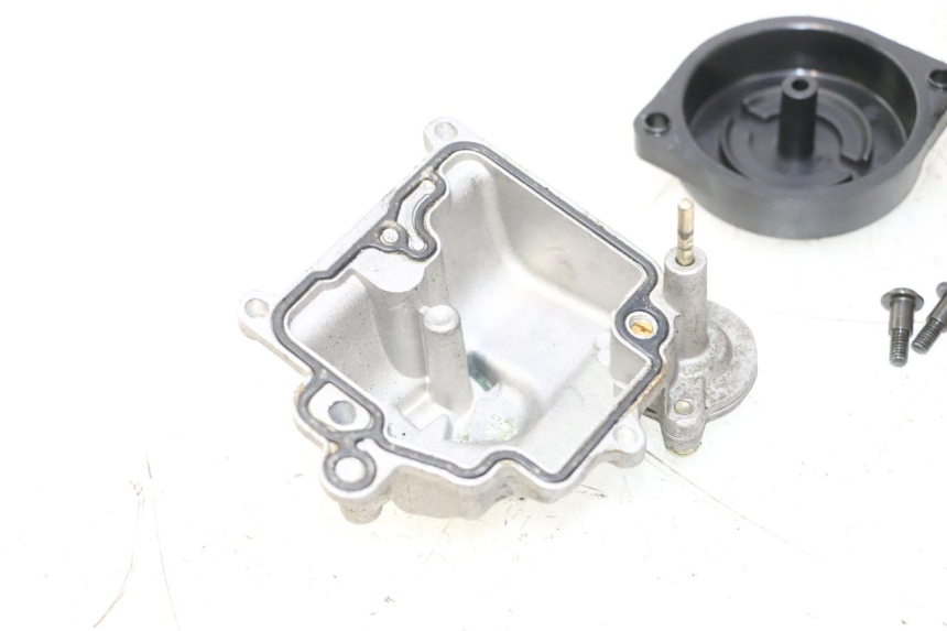 photo de CARBURETOR BAOTIAN TRAVEL SPIRIT 50 (2010 - 2012) - High-resolution close-up