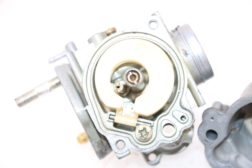 photo de CARBURETOR PEUGEOT TREKKER TKR 50 (2005 - 2014) - Focus on structure