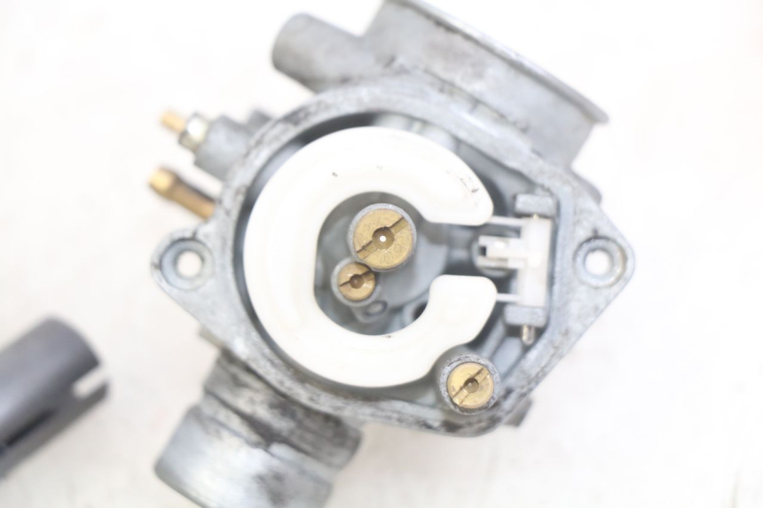 photo de CARBURETOR PIAGGIO TYPHOON 50 (1993 - 1999) - Distinctive features