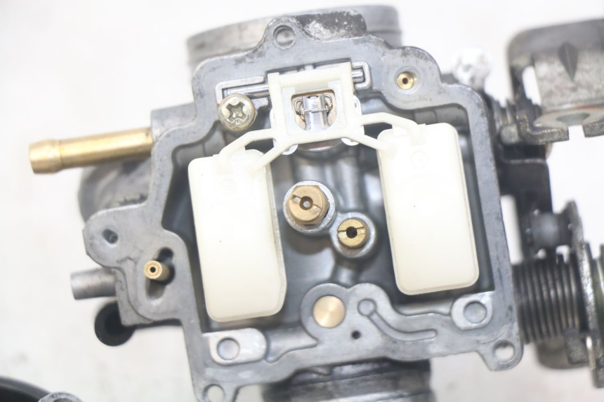 photo de CARBURETOR SUZUKI UH BURGMAN 125 (2002 - 2006) - Focus on structure