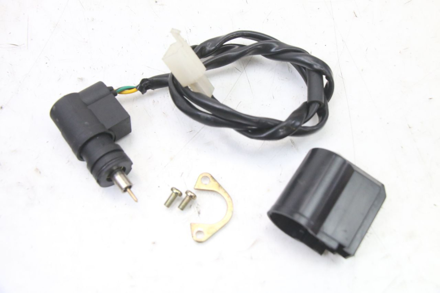 photo de CARBURETOR UNIVERSAL BIKE ZN50QT-11B 50 (2018 - 2021) - Additional view of the item