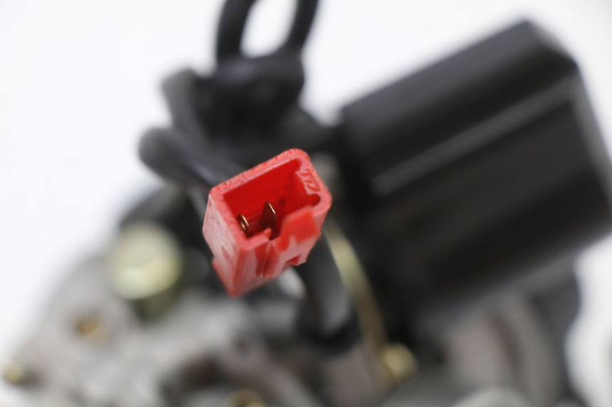 photo de CARBURETOR PEUGEOT V-CLIC VCLIC 50 (2007 - 2013) - Fixing points details