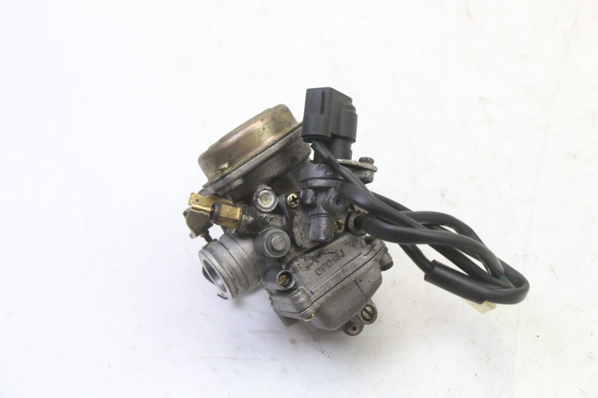 photo de CARBURETOR PEUGEOT V-CLIC VCLIC 50 (2007 - 2013) - Alternative perspective