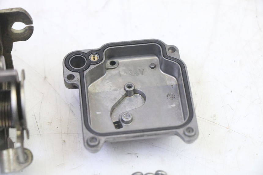 photo de CARBURETOR PEUGEOT VIVACITY NEW 4T 50 (2008 - 2017) - Additional view of the item