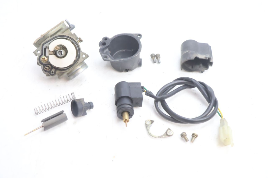 photo de CARBURETOR PEUGEOT VIVACITY 50 (2004 - 2009) - Surface and material condition
