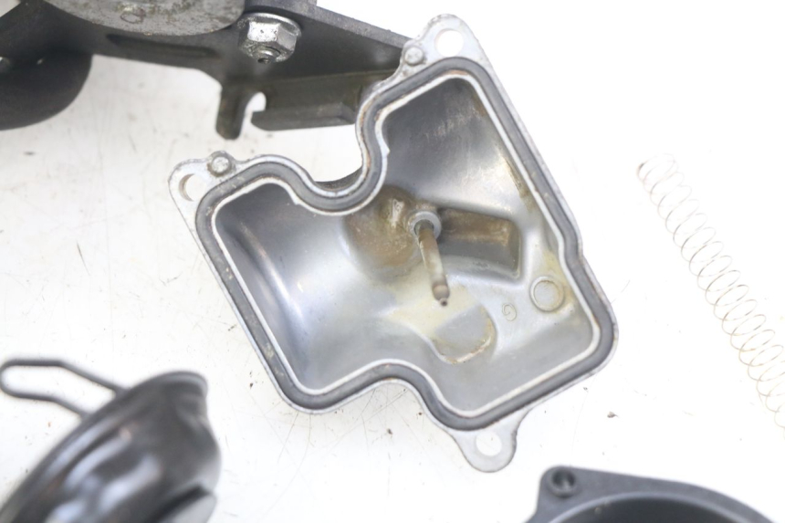 photo de CARBURETOR HONDA VT C SHADOW 125 (1999 - 2007) - Product overview