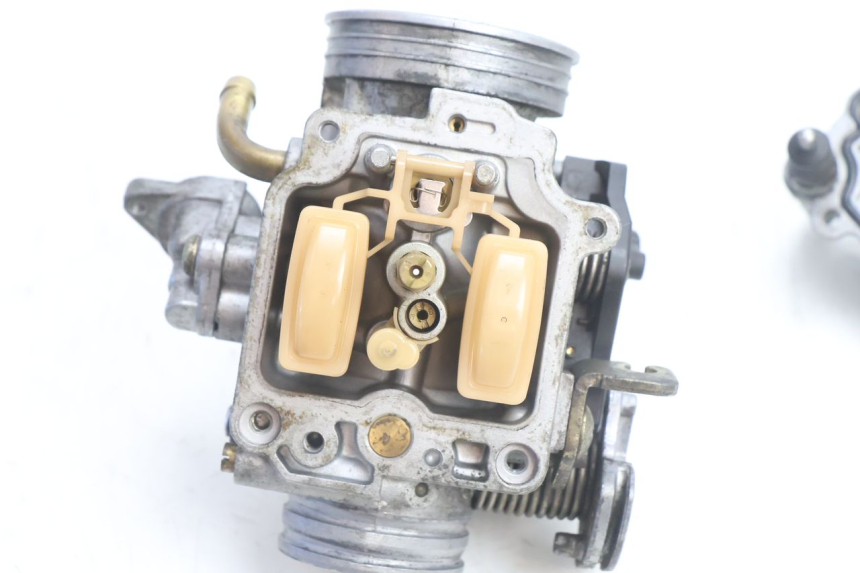 photo de CARBURETOR PIAGGIO X9 AMALFI 180 (2000 - 2003) - Distinctive features