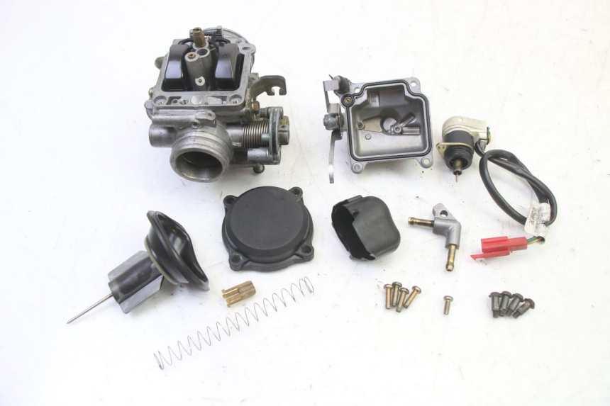 photo de CARBURETOR PIAGGIO X9 EVOLUTION 125 (2003 - 2007) - Fixing points details