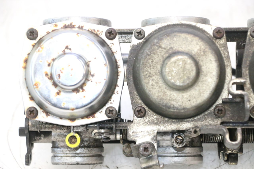 photo de CARBURETOR YAMAHA XJR 1300 (1998 - 2002) - Surface and material condition