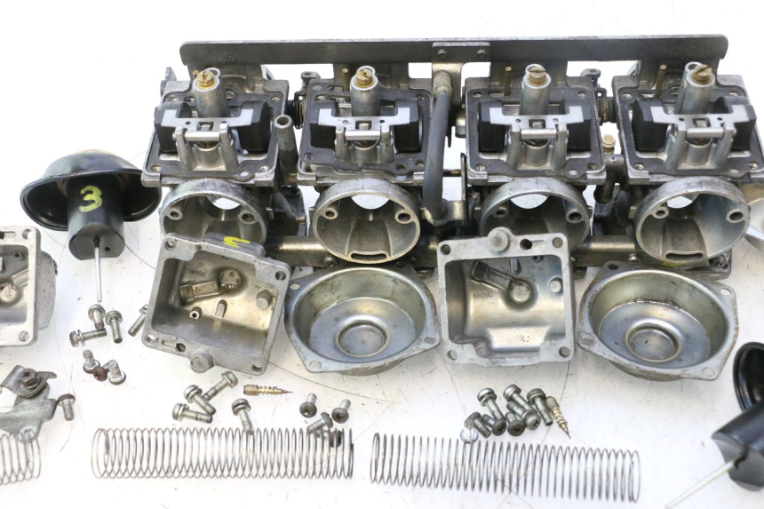 photo de CARBURETOR YAMAHA XJR 1300 (1998 - 2002) - Alternative perspective