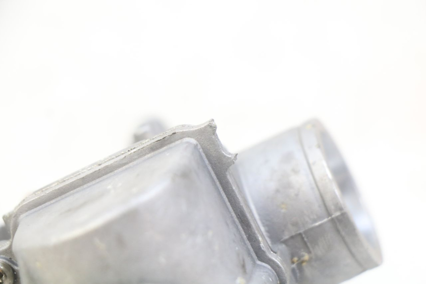 photo de CARBURETOR PEUGEOT XP6 50 (1997 - 2003) - Surface and material condition