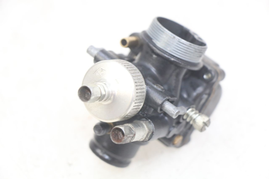 photo de CARBURETOR PEUGEOT XP6 50 (2006 - 2011) - Alternative perspective