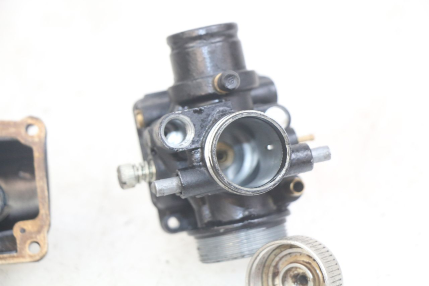 photo de CARBURETOR PEUGEOT XP6 50 (2006 - 2011) - Checked used part