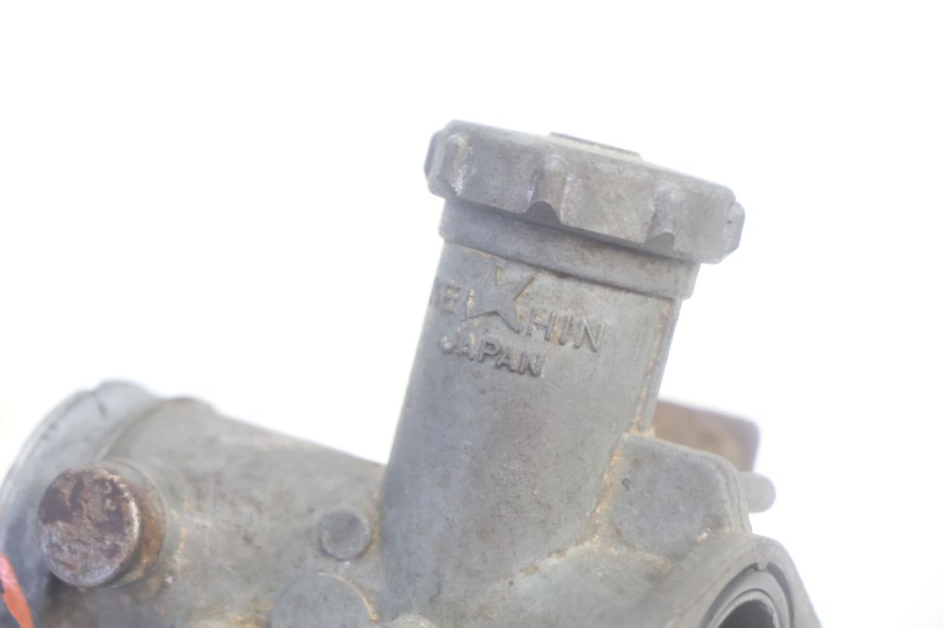 photo de CARBURETOR SMC XROAD 150 - Technical close-up