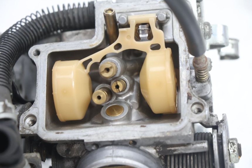 photo de CARBURETOR HONDA XRV AFRICA TWIN 750 (1990 - 1992) - Component zoom