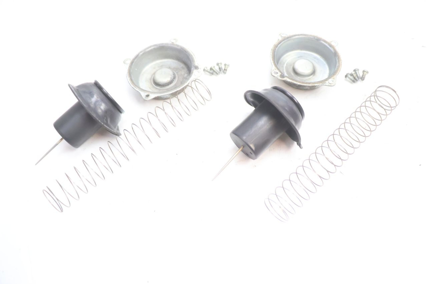 photo de CARBURETOR HONDA XRV AFRICA TWIN 750 (1990 - 1992) - Alternative angle