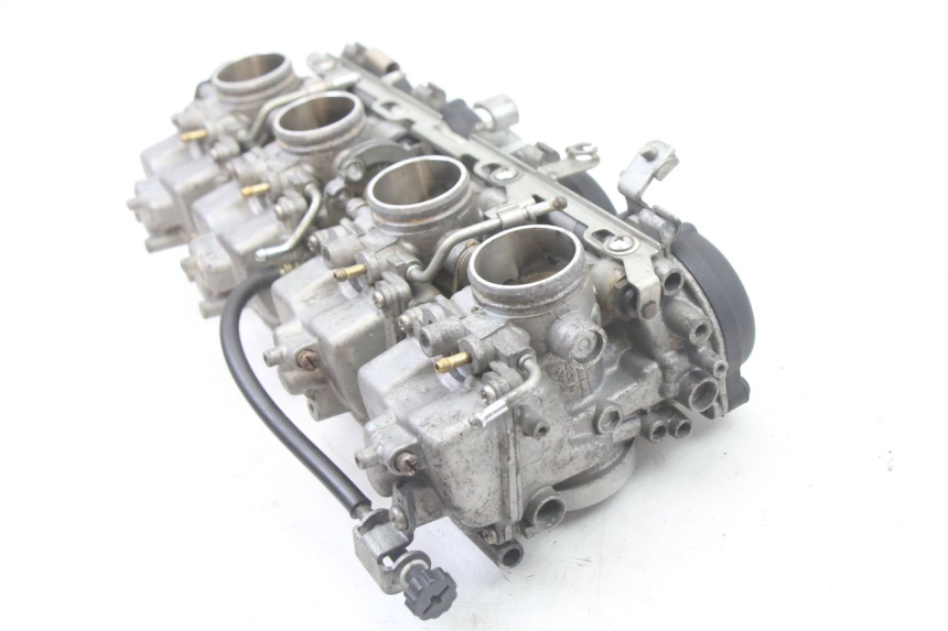 photo de CARBURETOR YAMAHA FZS FAZER 600 (2001 - 2003) - Technical close-up