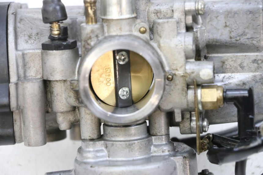 photo de CARBURETOR YAMAHA YFM R RAPTOR 250 (2008 - 2014) - Additional view of the item