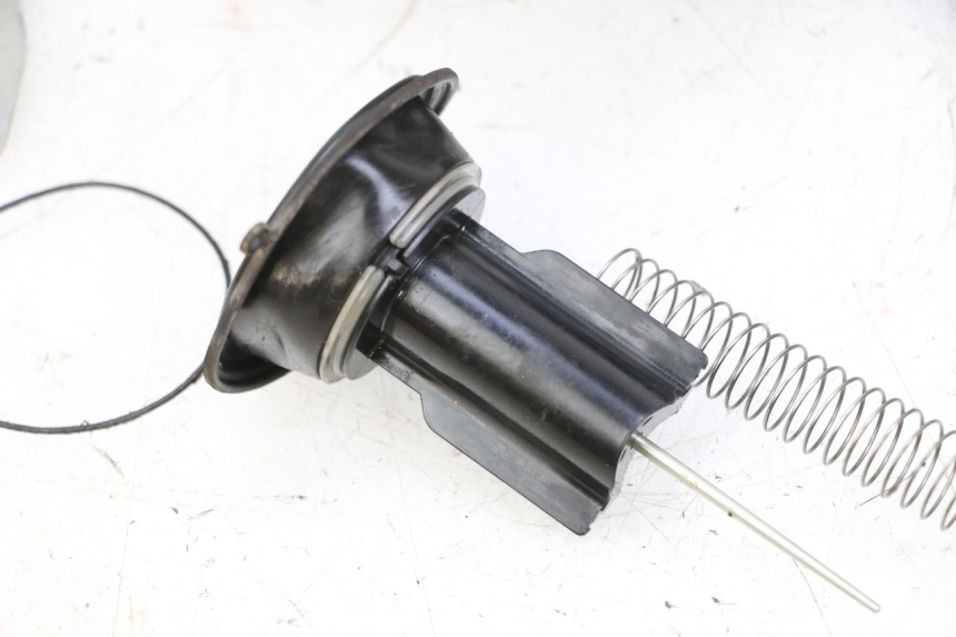 photo de CARBURETOR YAMAHA YFM R RAPTOR 250 (2008 - 2014) - Alternative angle