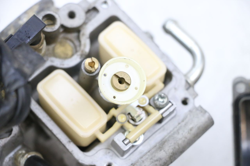 photo de CARBURETOR YAMAHA YFM R RAPTOR 250 (2008 - 2014) - Component detail