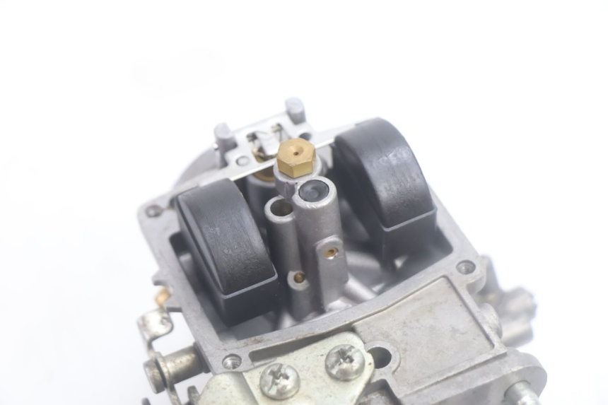 photo de CARBURETOR YAMAHA YP MAJESTY 125 (2007 - 2010) - Distinctive features