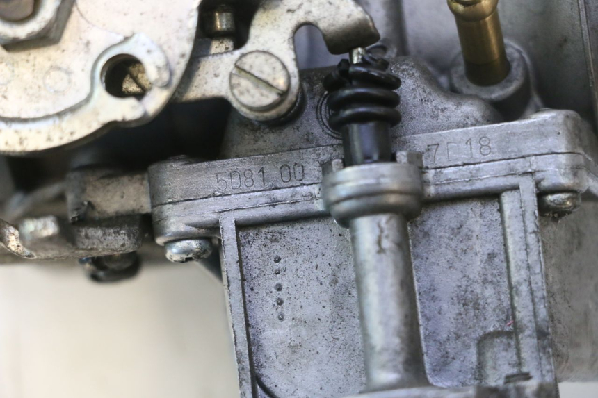 photo de CARBURETOR YAMAHA YP MAJESTY 125 (2007 - 2010) - Zoom on usage condition