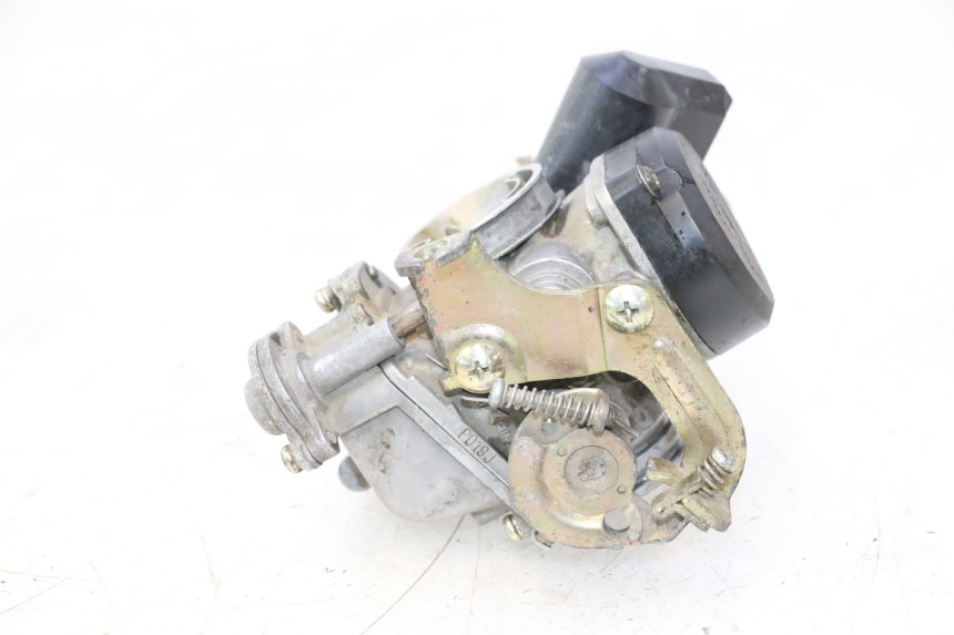 photo de CARBURETOR YIYING YY50QT-6 50 - Distinctive features