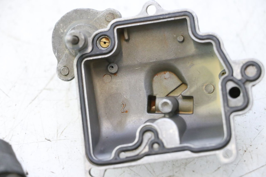 photo de CARBURETOR YIYING YY50QT-6 50 - Component detail