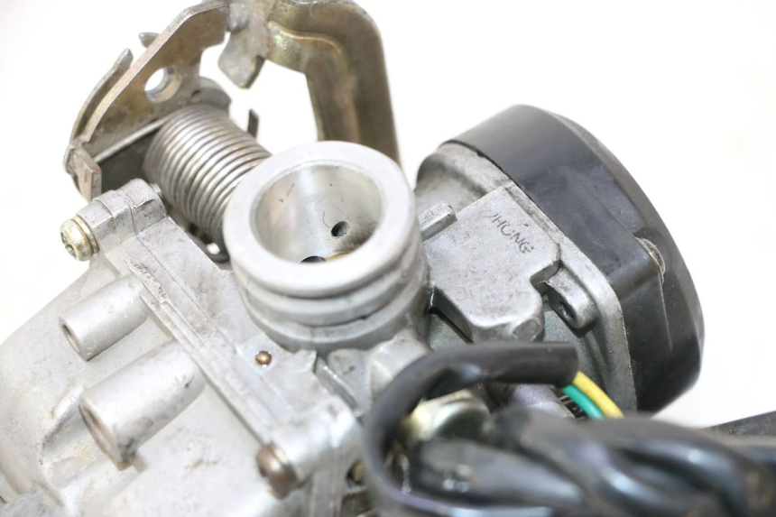 photo de CARBURETOR YIYING YY50QT-6 50 - Product overview