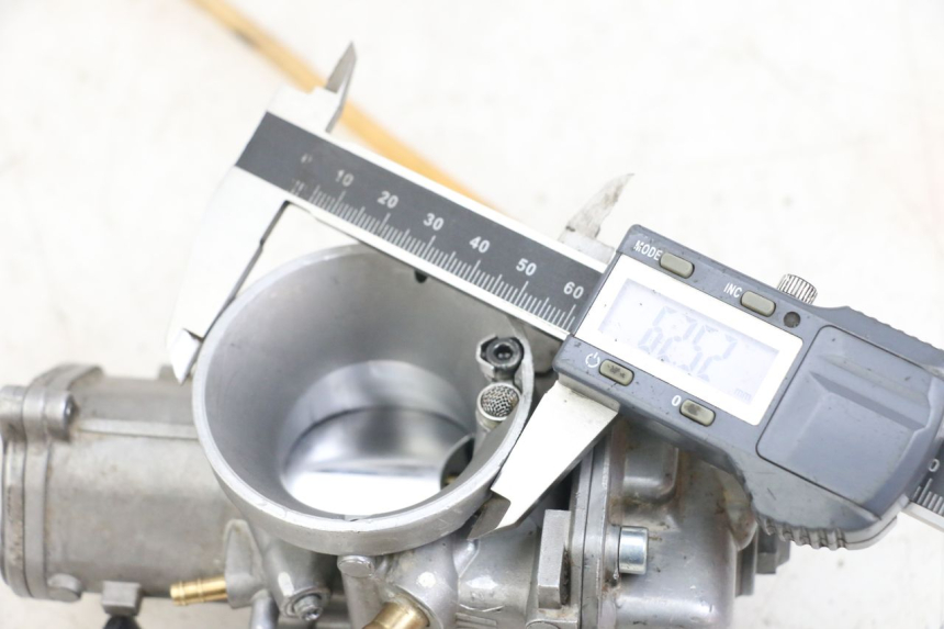 photo de CARBURETOR YAMAHA YZ 125 (2017 - 2021) - Alternative perspective