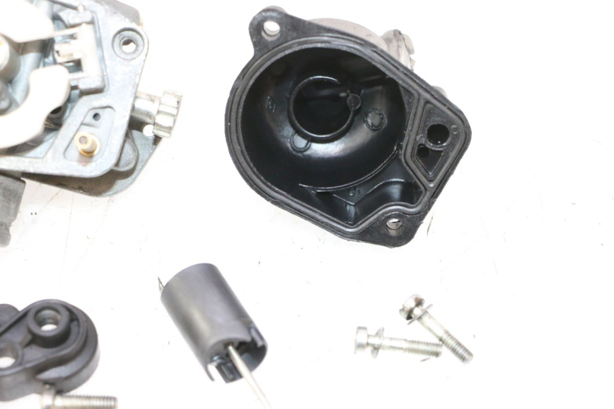 photo de CARBURETOR PIAGGIO ZIP 2T 50 (2009 - 2019) - Distinctive features