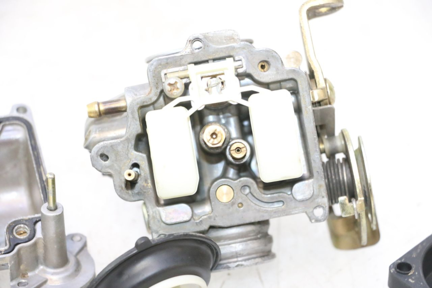 photo de CARBURETOR UNIVERSAL BIKE ZN50QT-11B 50 (2018 - 2021) - Detailed visual inspection