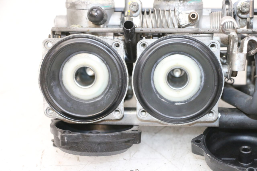 photo de CARBURETOR KAWASAKI ZR 7 750 (1999 - 2004) - Spare part profile view