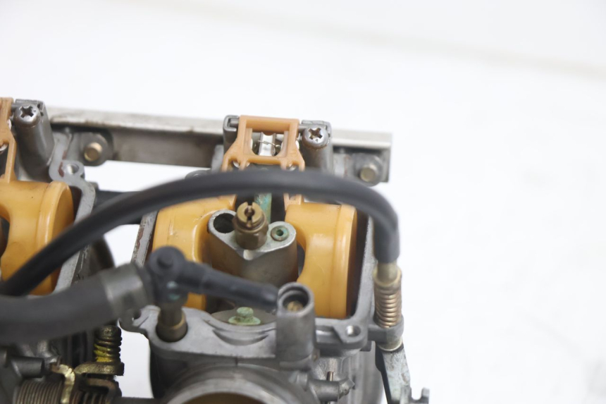 photo de CARBURETOR KAWASAKI ZX-6R ZX6R 600 (1995 - 1997) - Distinctive features